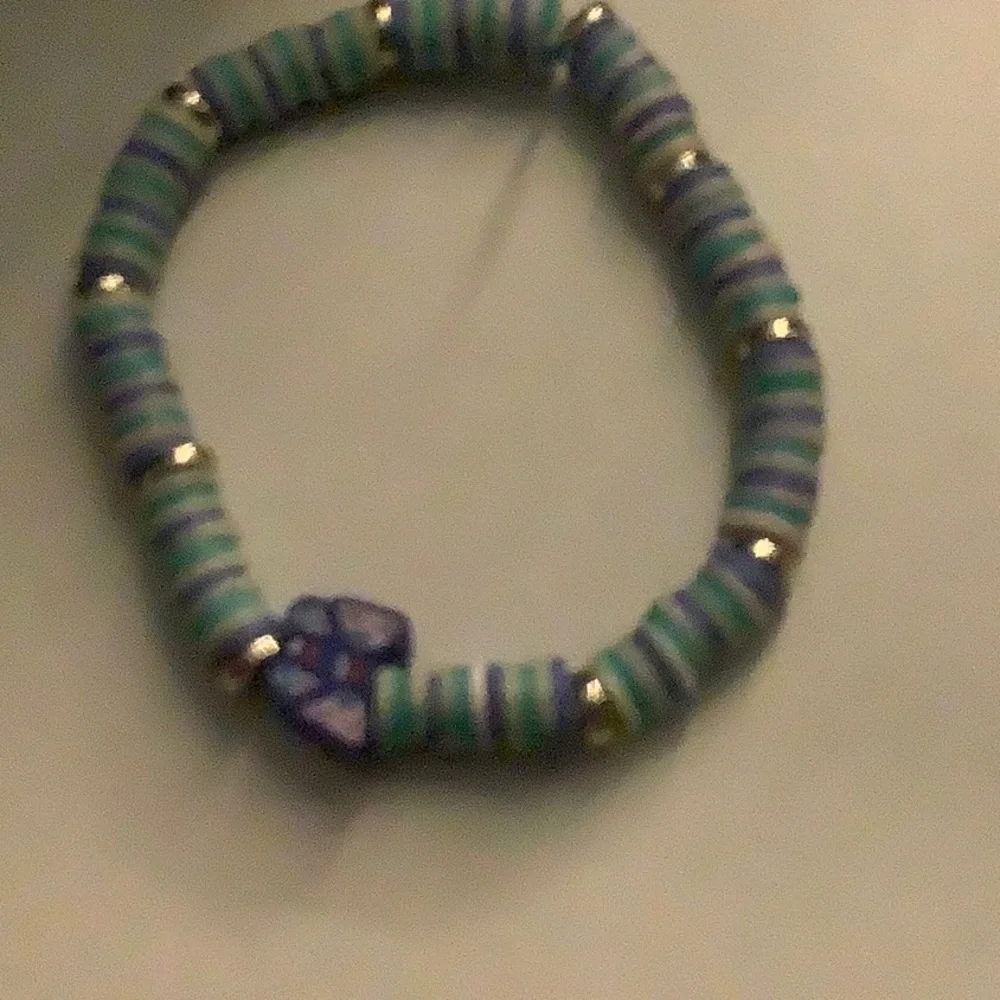 Butterfly bracelets - Picture 2 of 4